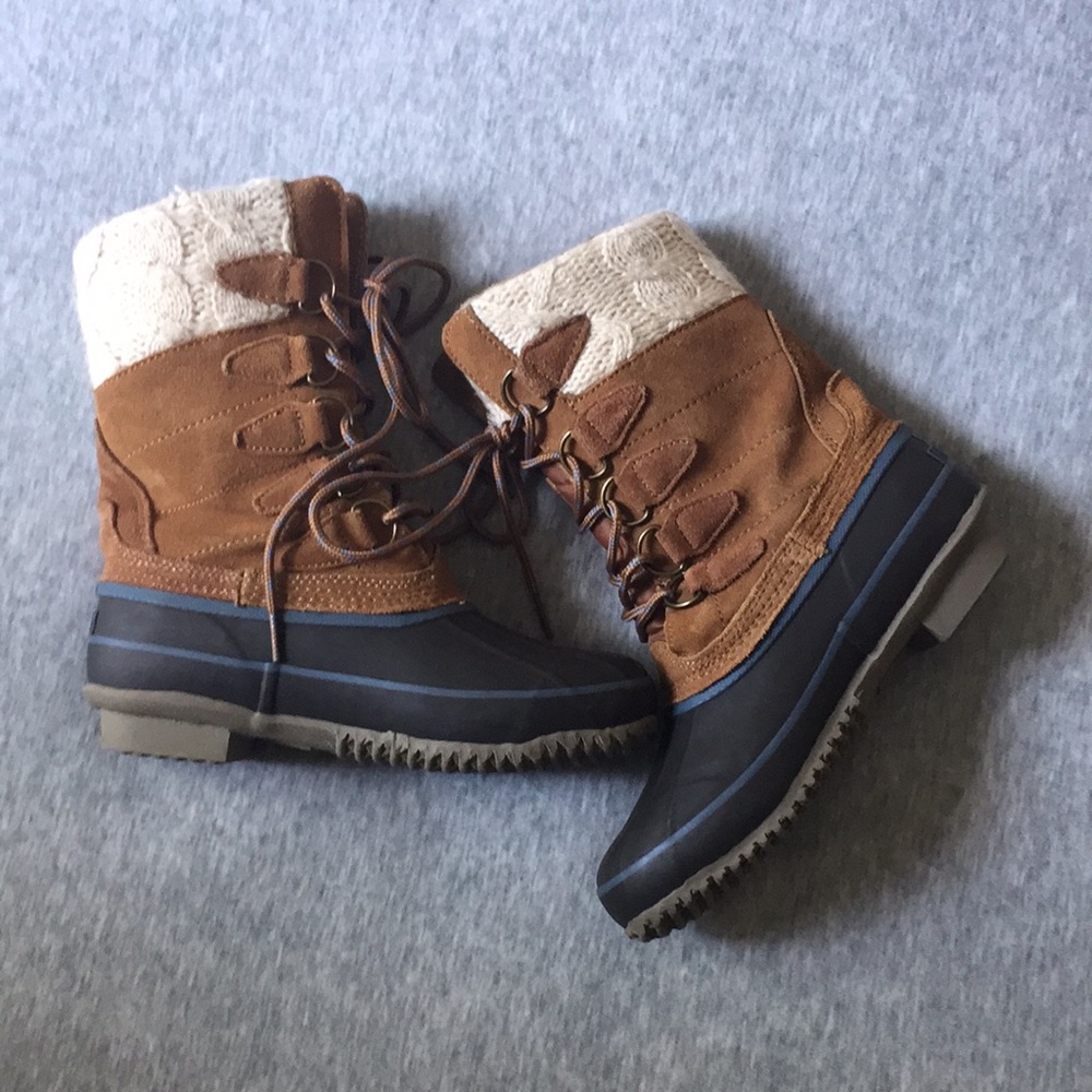 Cozy Duck Boots